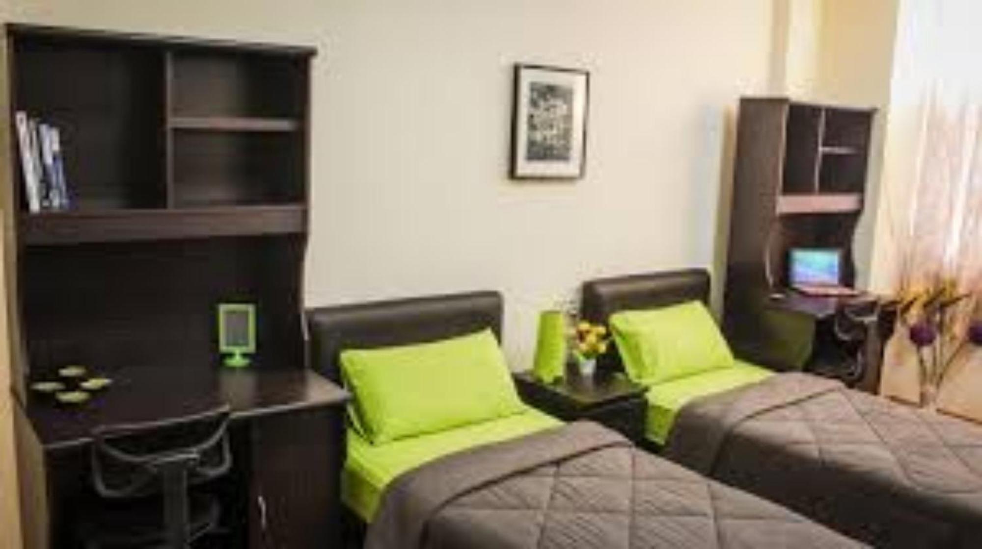 Staff Guest House Nyiregyhaza Ngoại thất bức ảnh